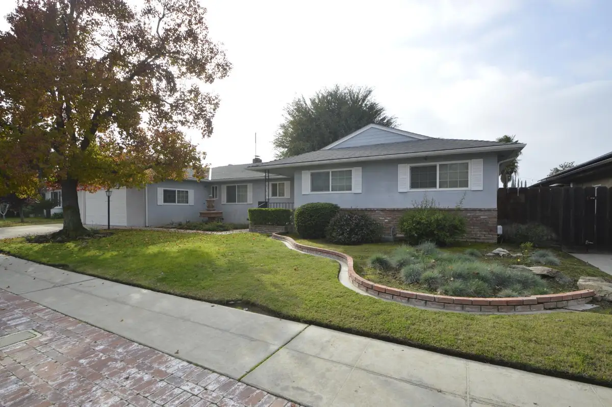 6197 N Millbrook Avenue, Fresno, CA 93710 - Image #1