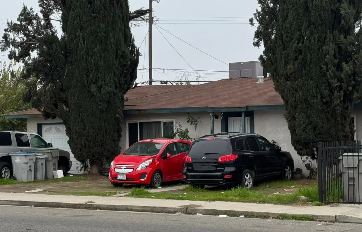 3812 E Clinton Avenue, Fresno, CA 93703 - Image #1