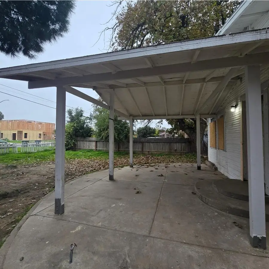 5251 N State Street, Fresno, CA 93722 - Image #2