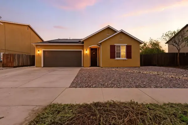 3934 E College, Visalia, CA 93292