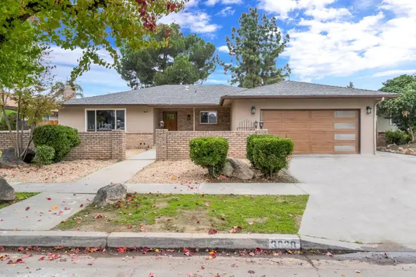 3038 E Sample Avenue, Fresno, CA 93710