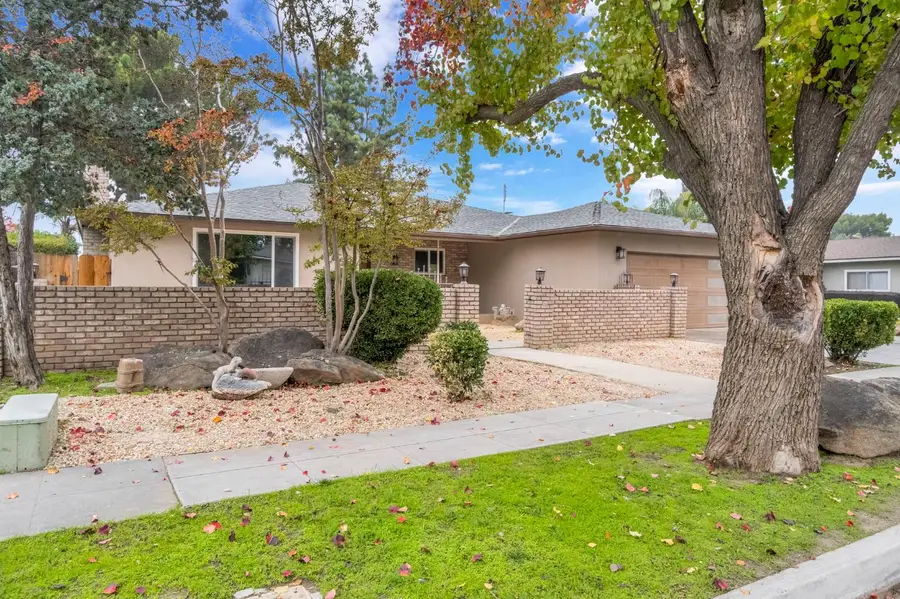 3038 E Sample Avenue, Fresno, CA 93710 - Image #2