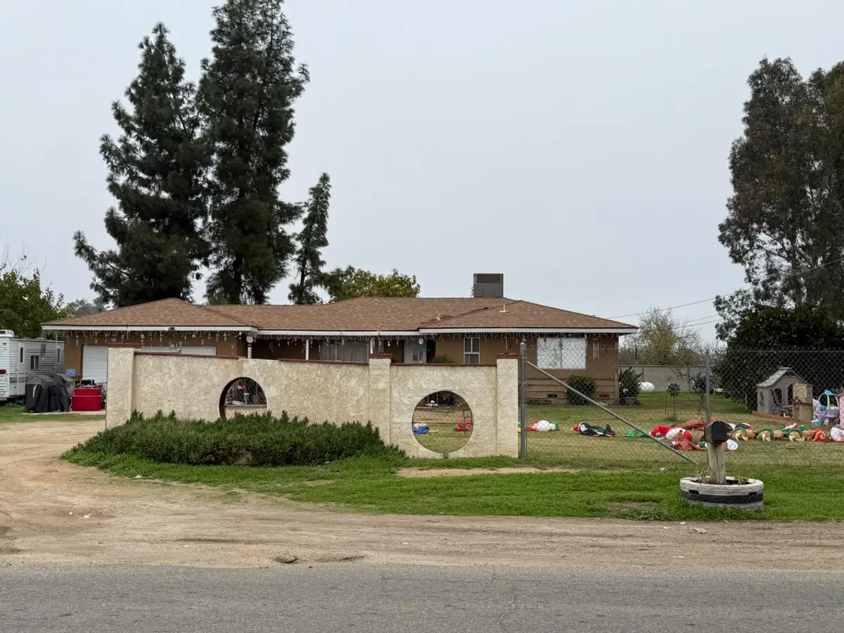 26023 Adell Street, Madera, CA 93638 - Image #1