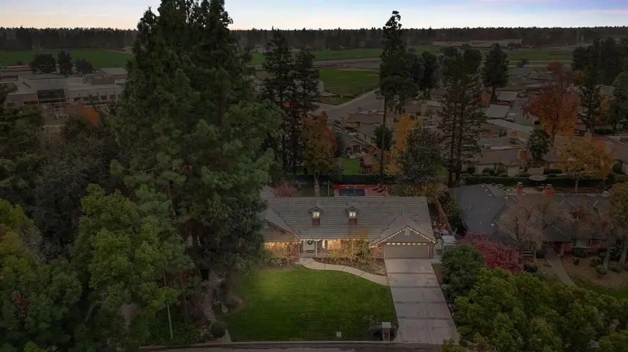 3837 W Fir Avenue, Fresno, CA 93711 - Image #2