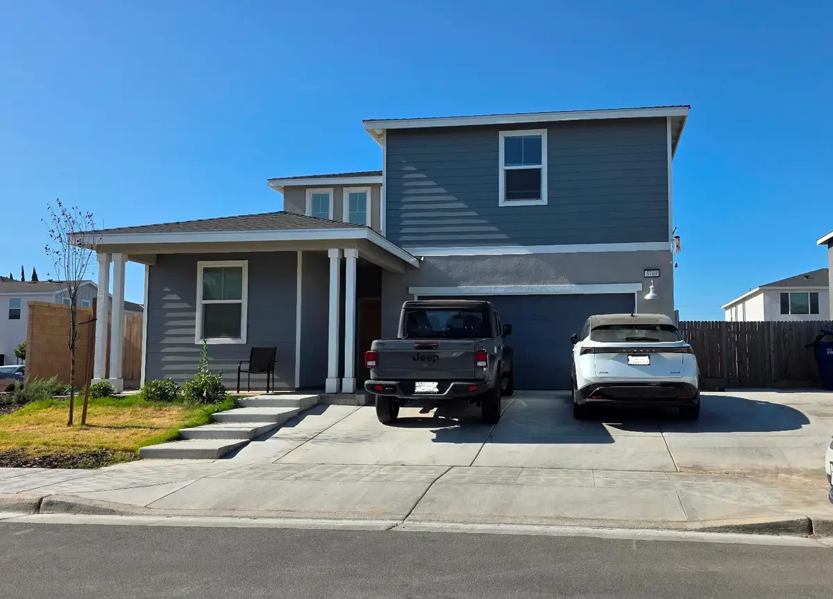 5769 W Austin Way, Fresno, CA 93722 - Image #1
