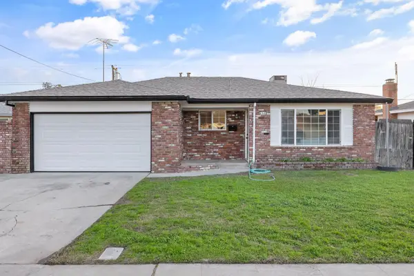 552 W Rialto Avenue, Clovis, CA 93612