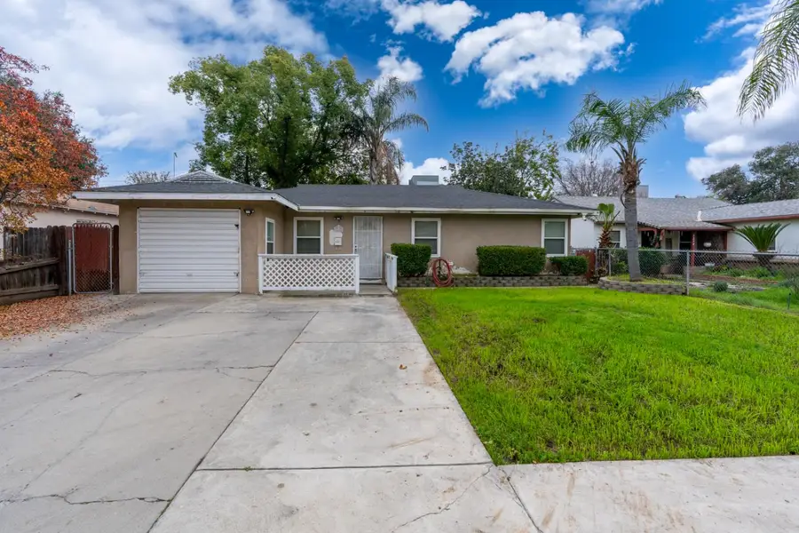 1212 E Saginaw Way, Fresno, CA 93704 - #2