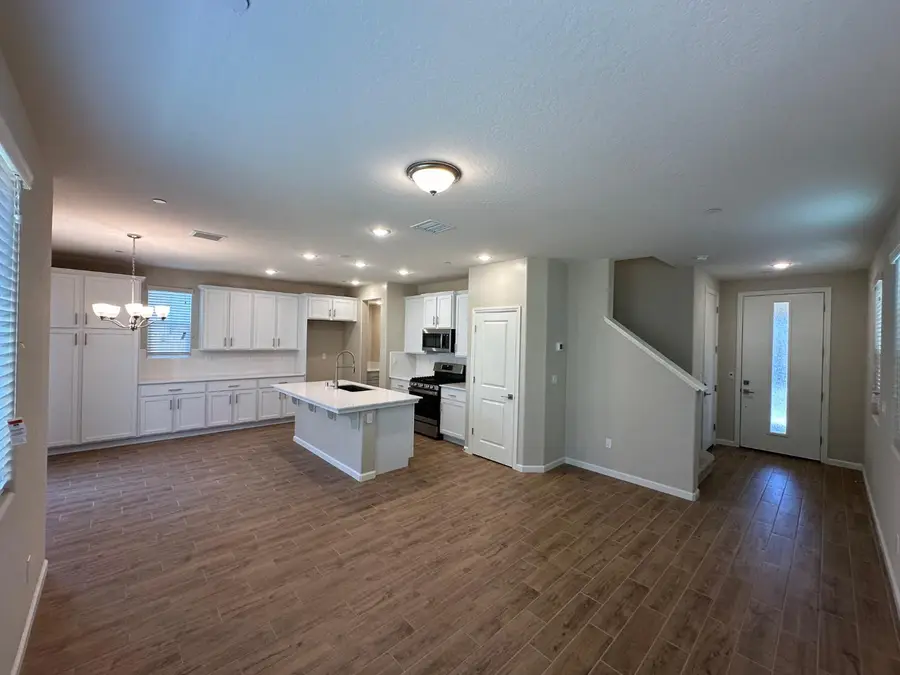 1122 Elevations Way W, Madera, CA 93636 - Image #3