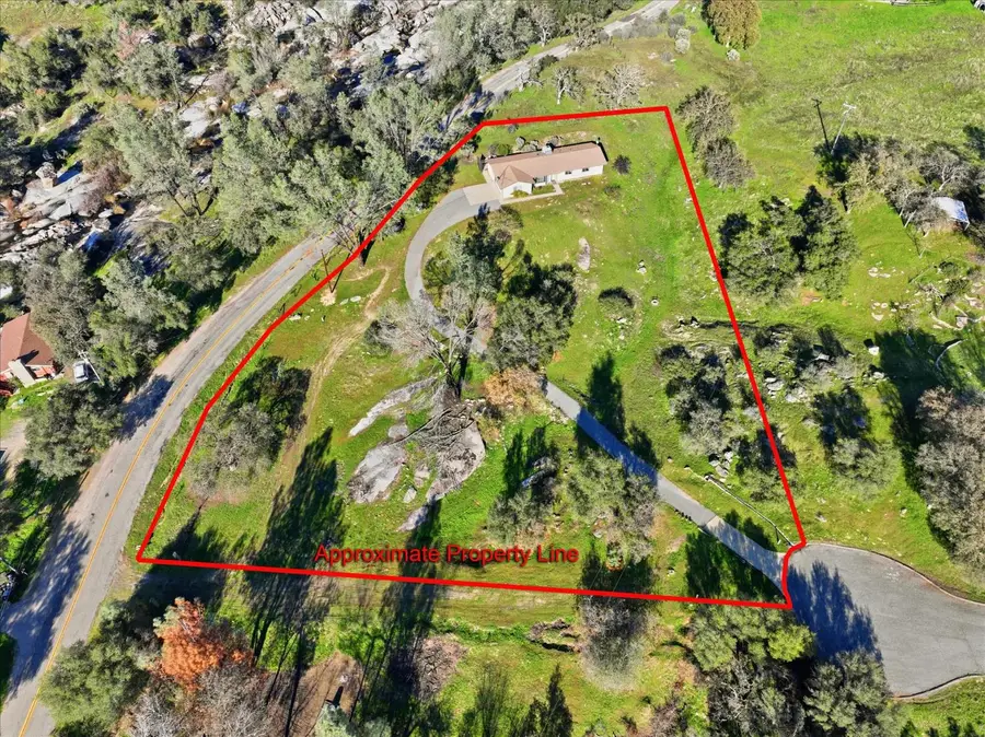 22951 N Lilley Way, Coarsegold, CA 93614 - Image #2