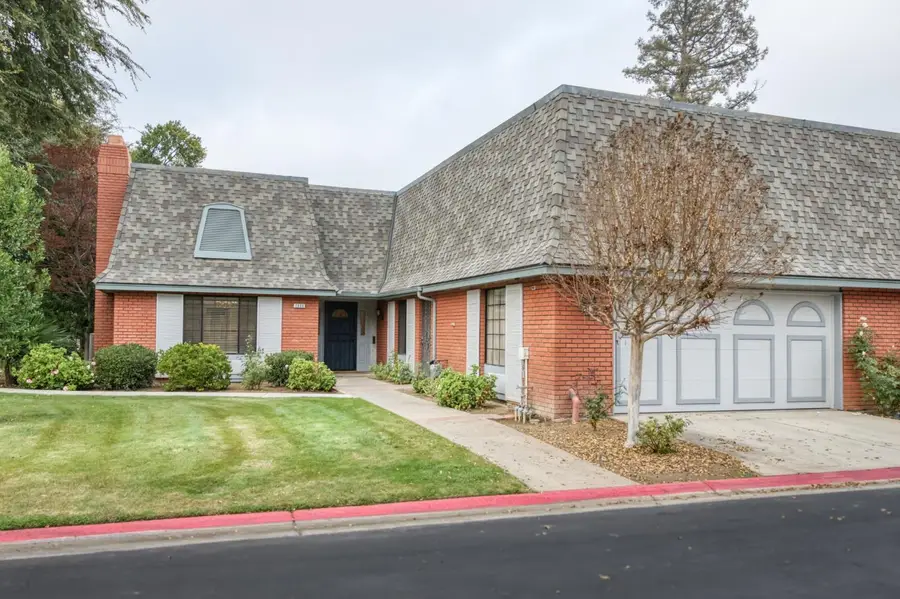 2808 W Downing Court W, Fresno, CA 93711 - Image #2