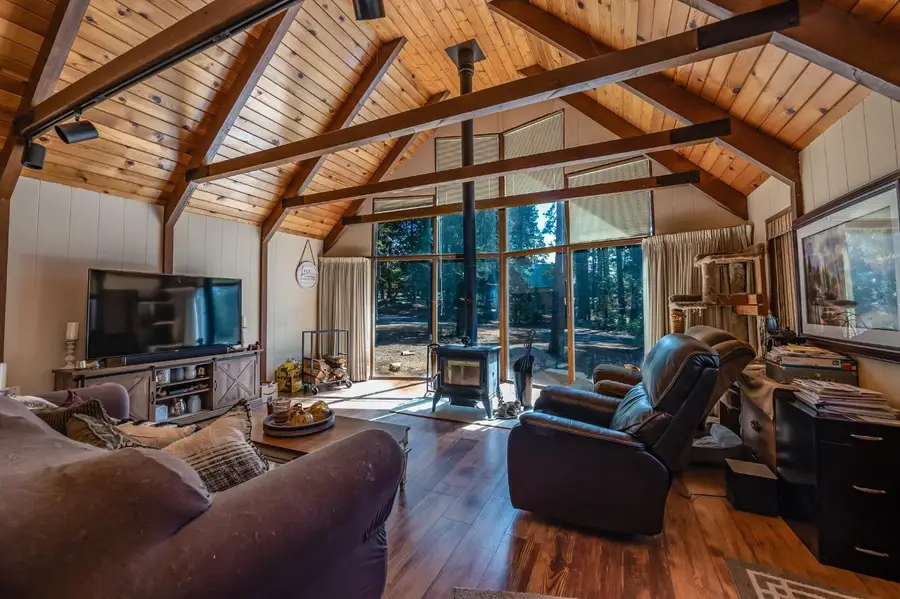 42573 Rock Ledge Road, Shaver Lake, CA 93664 - Image #3