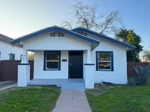 987 N Adoline Avenue, Fresno, CA 93728
