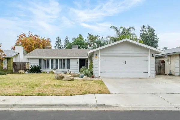 1154 Palo Alto Avenue, Clovis, CA 93612