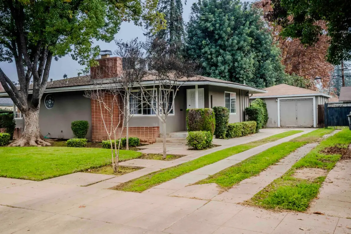 2426 N Adoline Avenue, Fresno, CA 93705 - Image #1