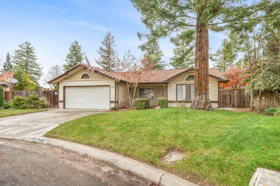 7198 N Ivanhoe Avenue, Fresno, CA 93722 - Image #3