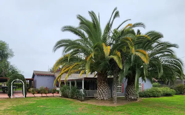 3723 W Central Avenue W, Fresno, CA 93706