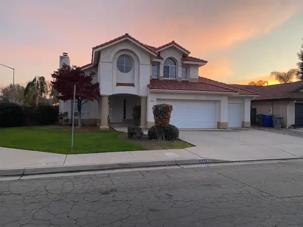 2233 E Christopher Drive, Fresno, CA 93720