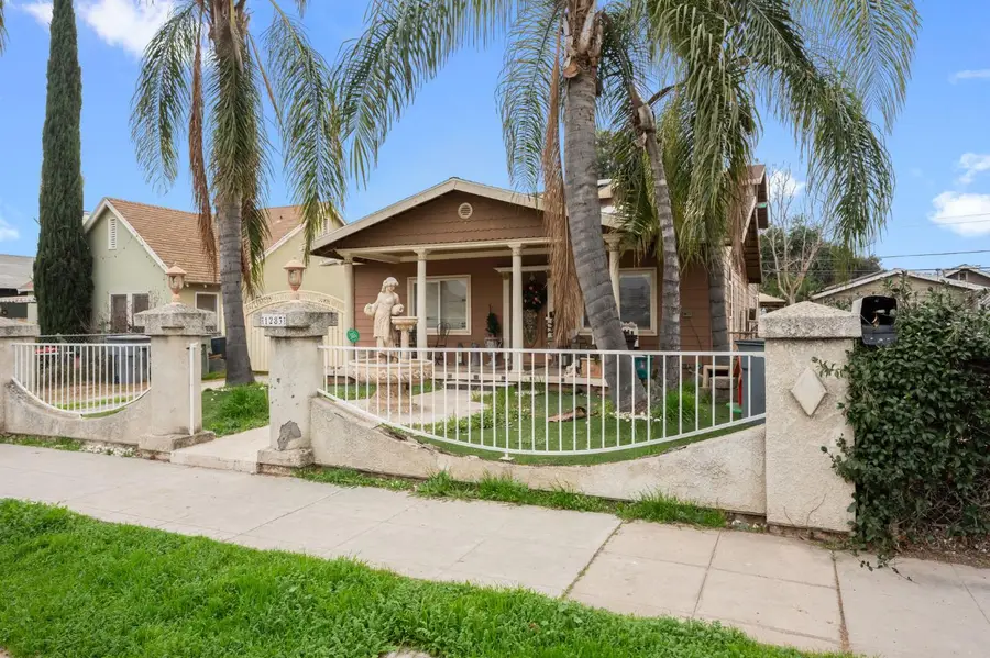 1283 N Calaveras Street, Fresno, CA 93728 - Image #2