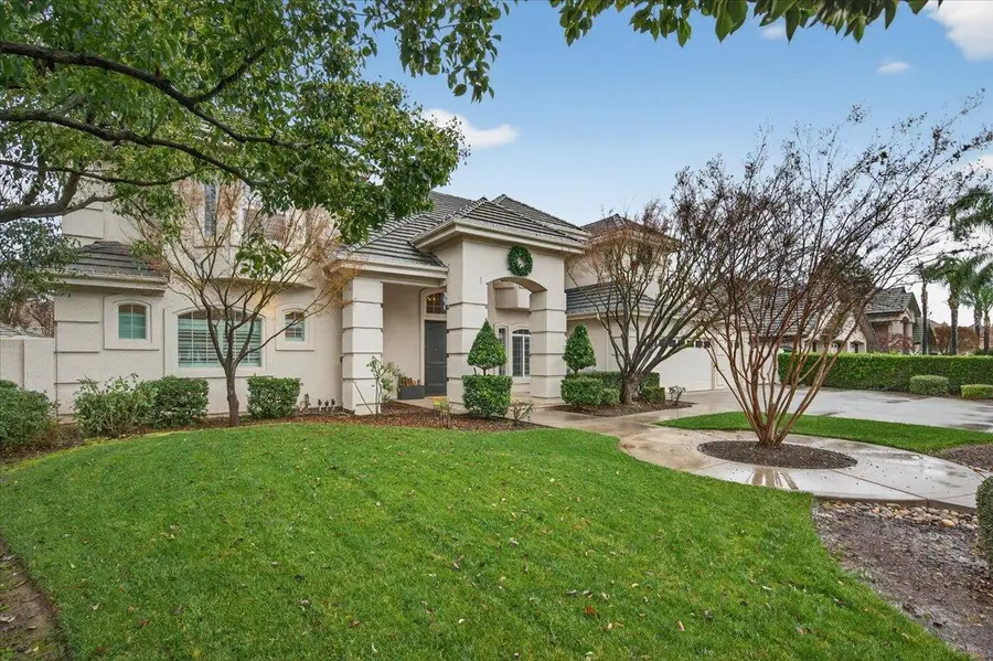 2205 W Fir Avenue, Fresno, CA 93711 - Image #2