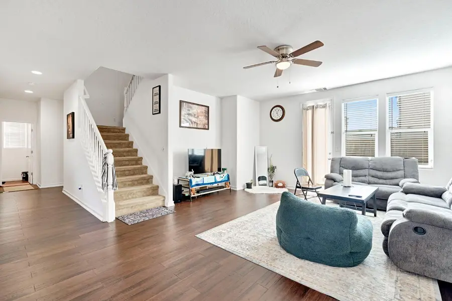 4421 W Pinsapo Drive, Fresno, CA 93722 - Image #3