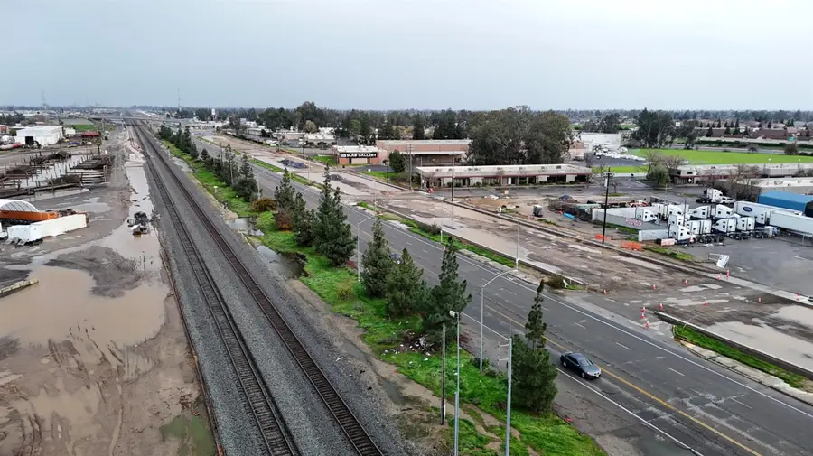 4397 N Golden State Boulevard, Fresno, CA 93722 - Image #3