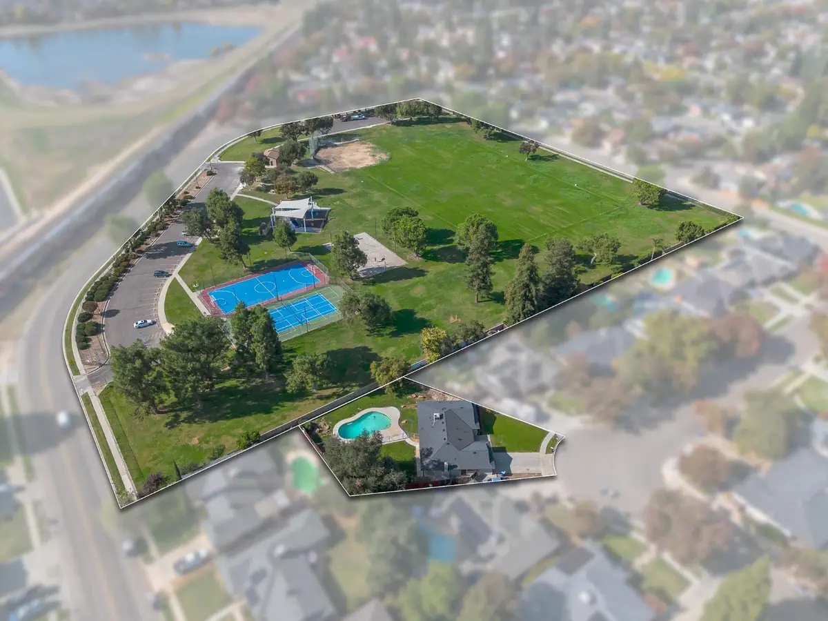 5443 N Prospect Avenue, Fresno, CA 93711 - Image #1