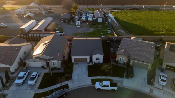 1705 Spadafore Street, Los Banos, CA 93635