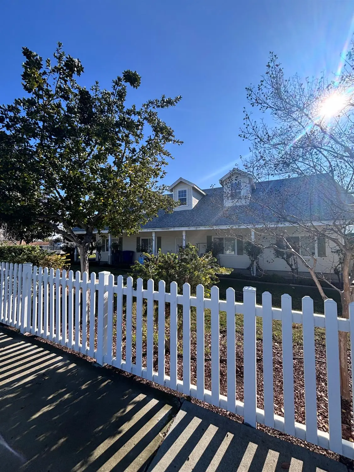 224 E Stanislaus Street E, Avenal, CA 93204 - Image #1