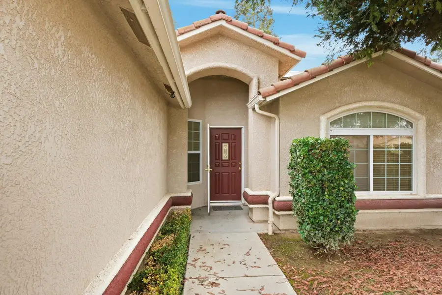 737 Harbor Drive, Madera, CA 93637 - Image #2