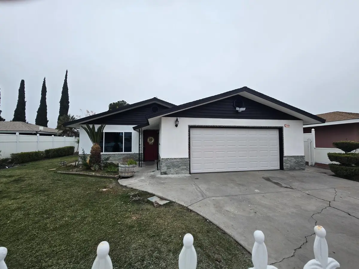 25323 W Scaggs Avenue, Tranquillity, CA 93668 - Image #1