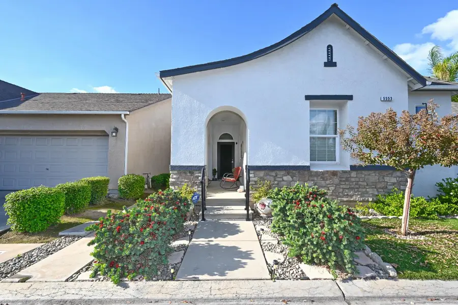 5553 N Plum Lane, Fresno, CA 93711 - Image #2