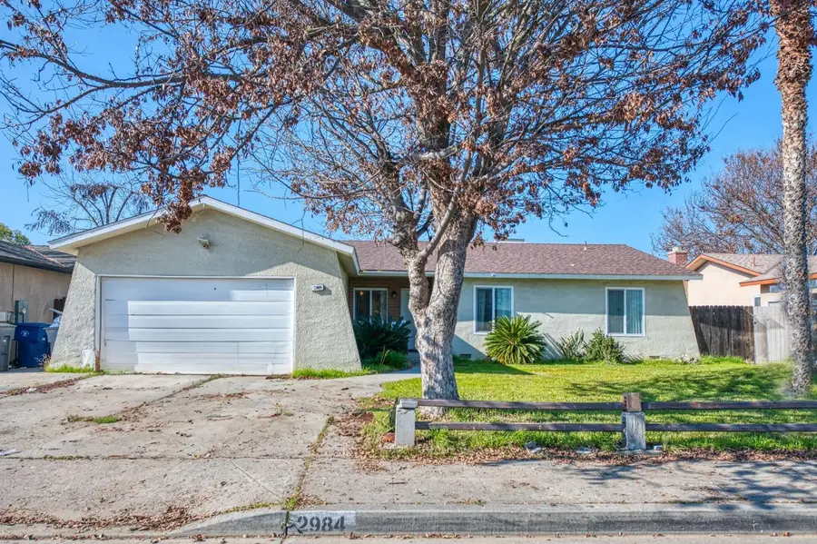 2984 Homsy Avenue, Clovis, CA 93612 - Image #2