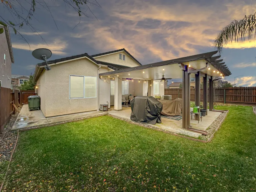 2709 Pontiac Avenue, Clovis, CA 93611 - Image #2