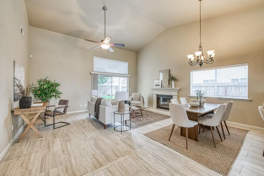 731 Hanson Avenue, Clovis, CA 93611 - Image #3