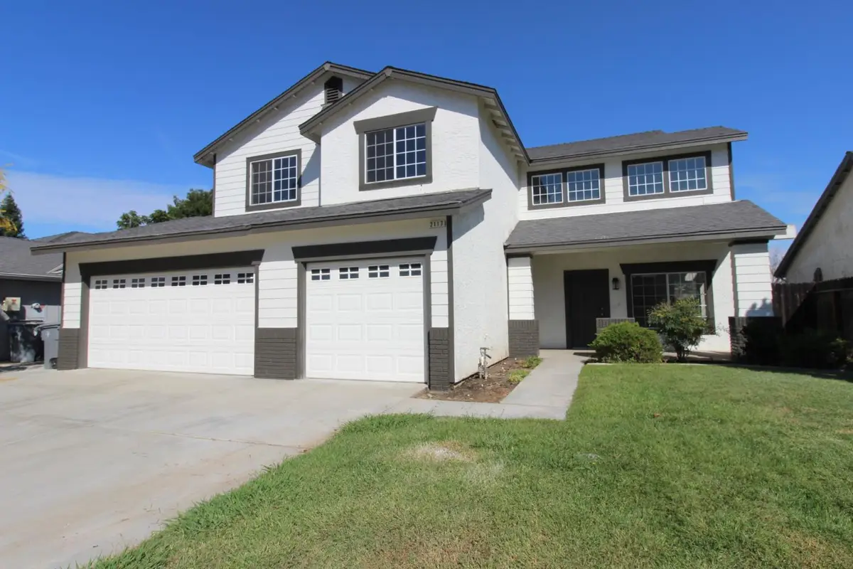 2117 Goshen Avenue, Clovis, CA 93611 - Image #1