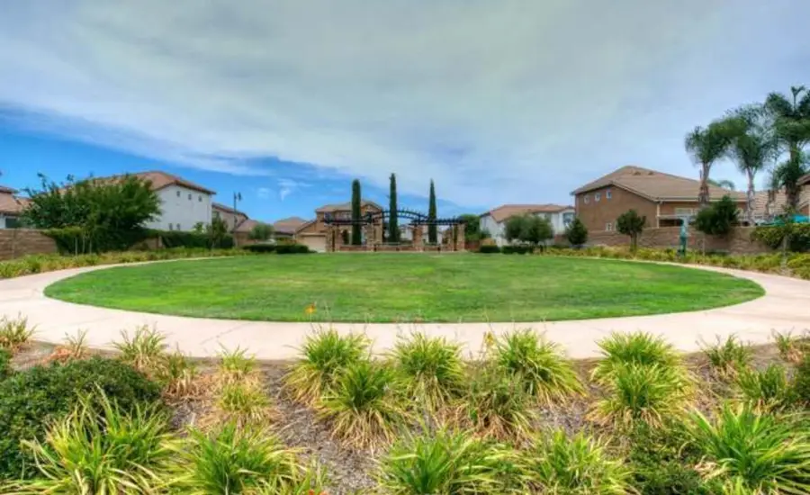 852 Beauregard Lane, Clovis, CA 93619 - Image #3