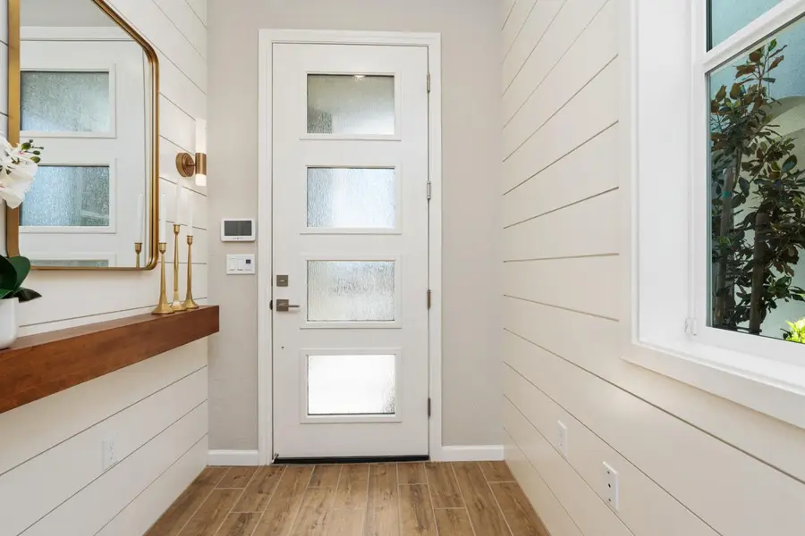 2041 N Wagon Lane, Clovis, CA 93619 - Image #2