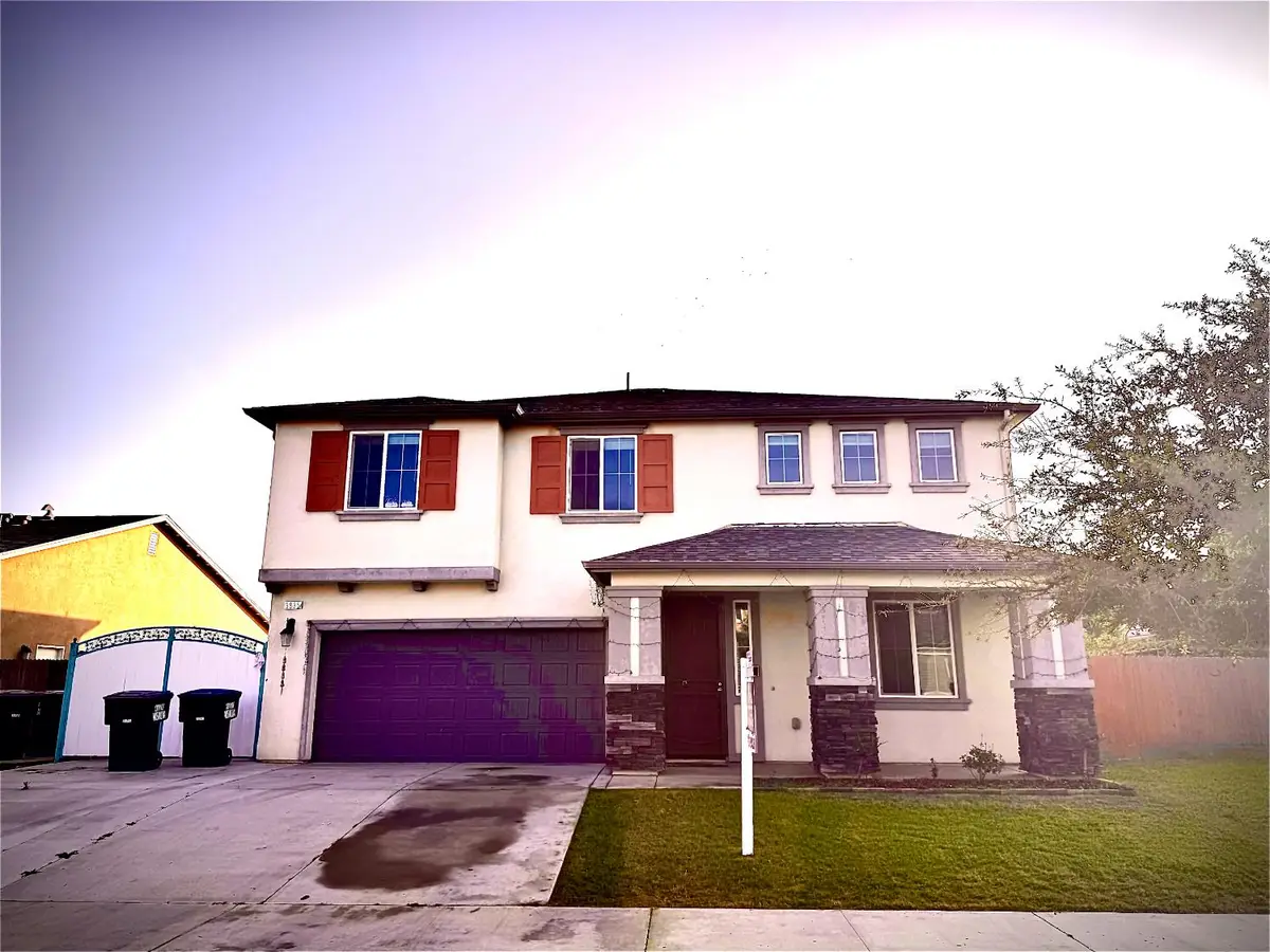 3935 E Myrtle Avenue, Visalia, CA 93292 - #1