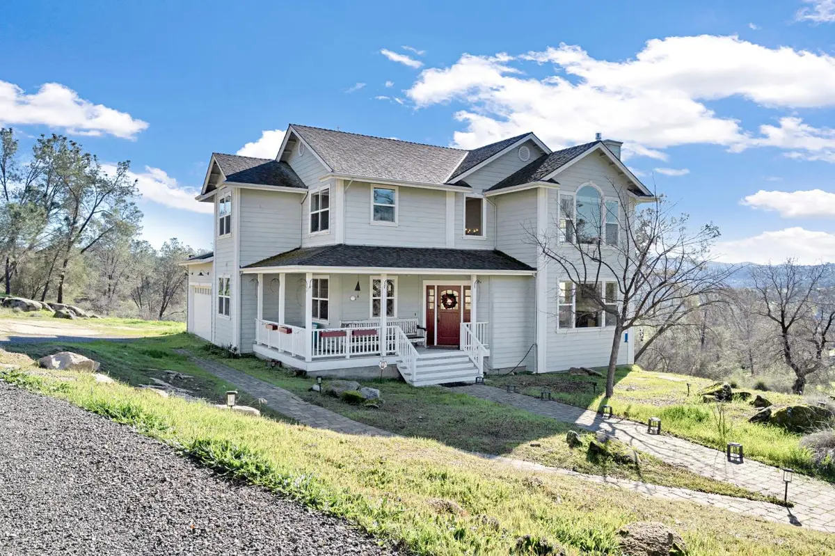 29029 Sequoia Court, Coarsegold, CA 93614 - Image #1