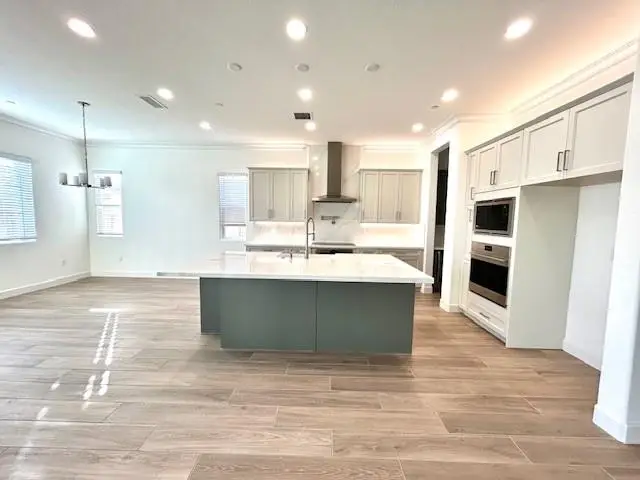 1604 Heirloom Avenue, Clovis, CA 93619 - #2