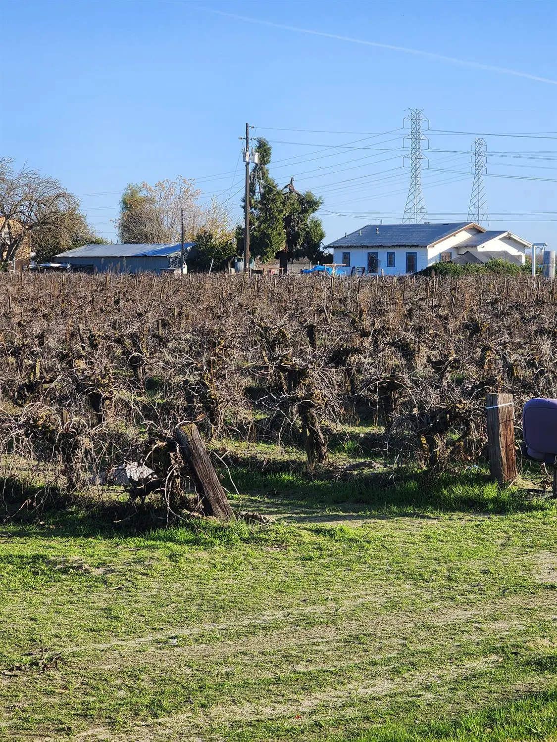 9614 S East Avenue, Fresno, CA 93725 - Image #1