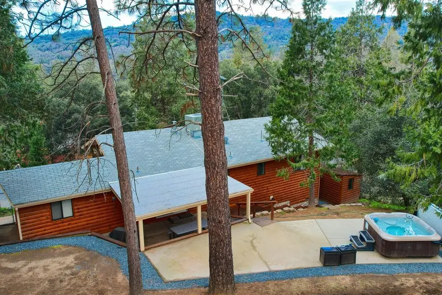 42583 Shady Lane, Oakhurst, CA 93644 - Image #2