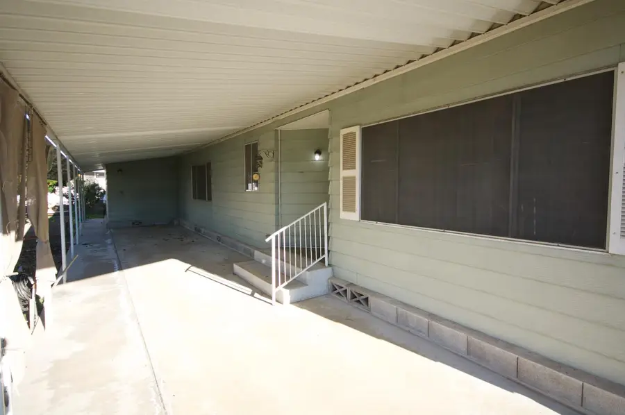 1701 Dinuba Avenue, Selma, CA 93662 - Image #2