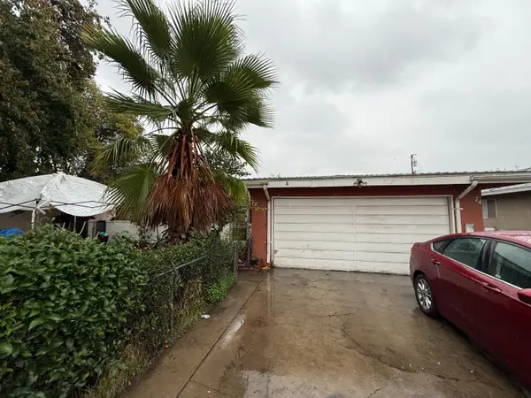 72 E Dakota Avenue, Fresno, CA 93704