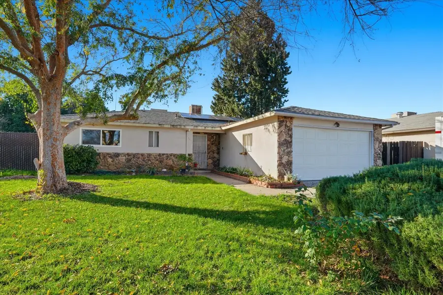 3851 N Ezie Avenue, Fresno, CA 93727 - Image #3