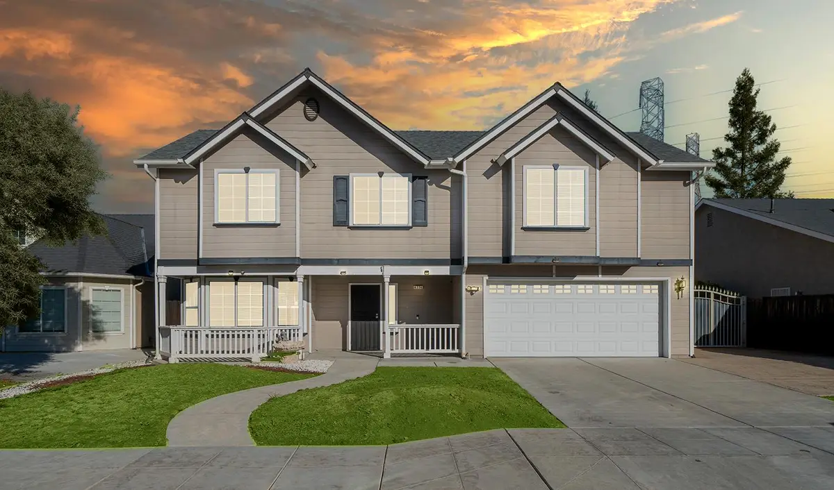 4774 W Oswego Avenue, Fresno, CA 93722 - #1