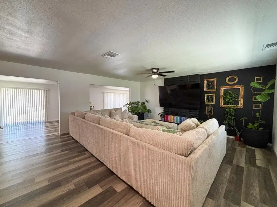 1237 De Cesari Avenue, Madera, CA 93637 - Image #3