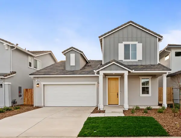 380 Huckleberry Road S, Madera, CA 93636