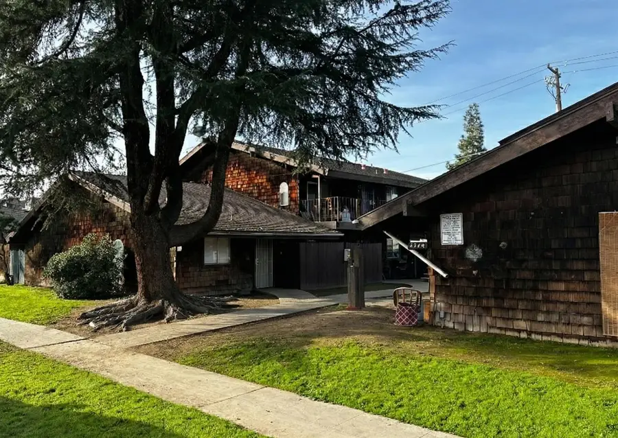 3779 N Abby Street, Fresno, CA 93726 - Image #3