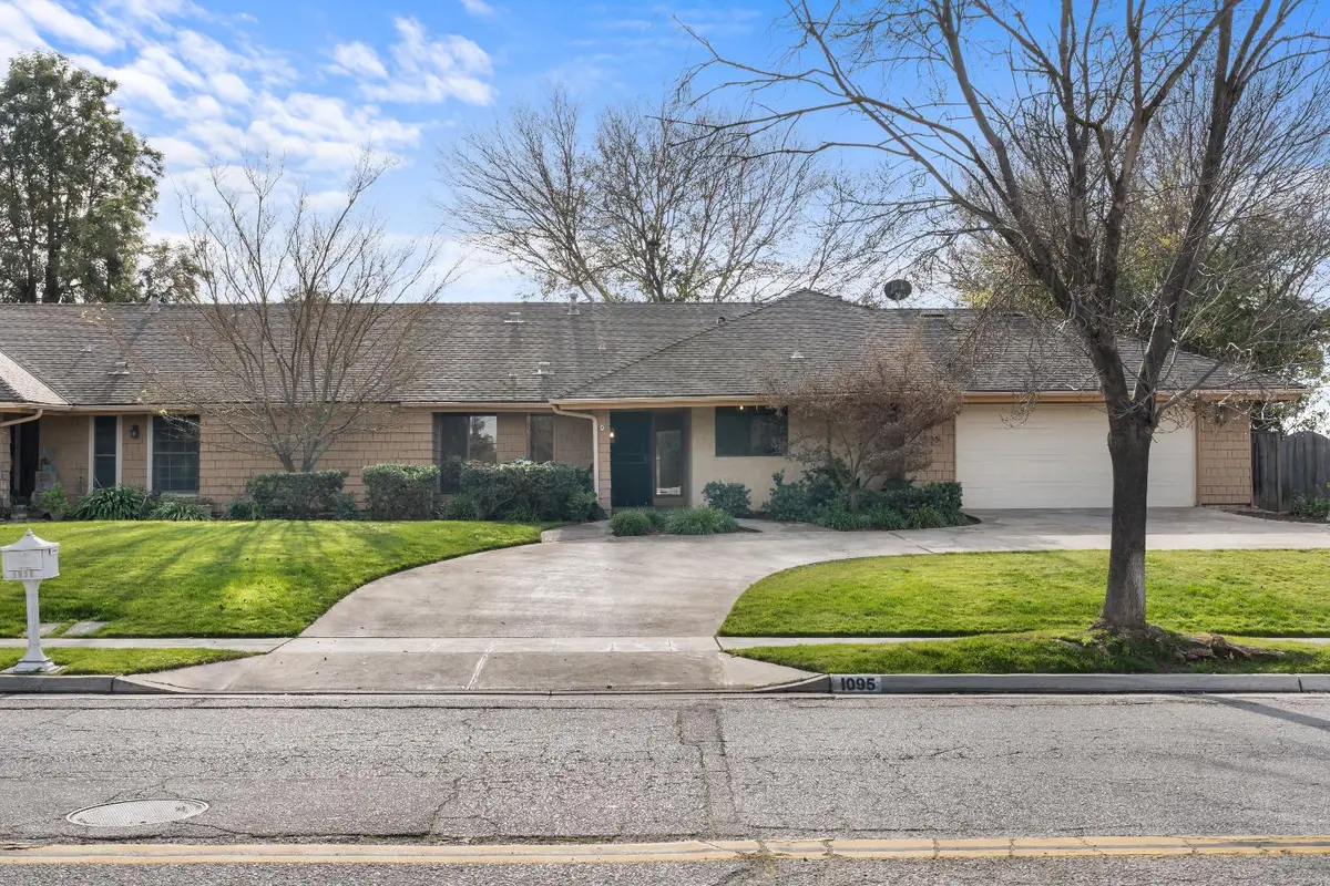 1095 W Sierra Avenue, Fresno, CA 93711 - Image #1